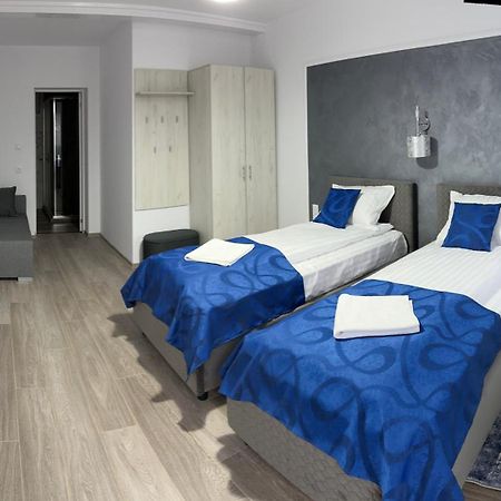 Cabana Sarmis Costesti מראה חיצוני תמונה
