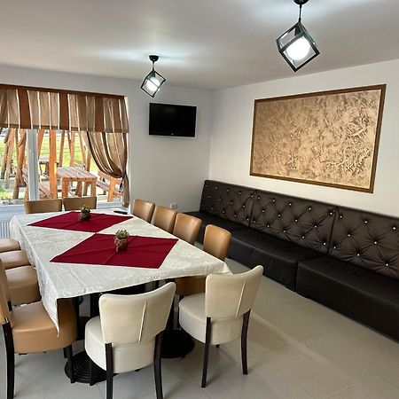 Cabana Sarmis Costesti מראה חיצוני תמונה